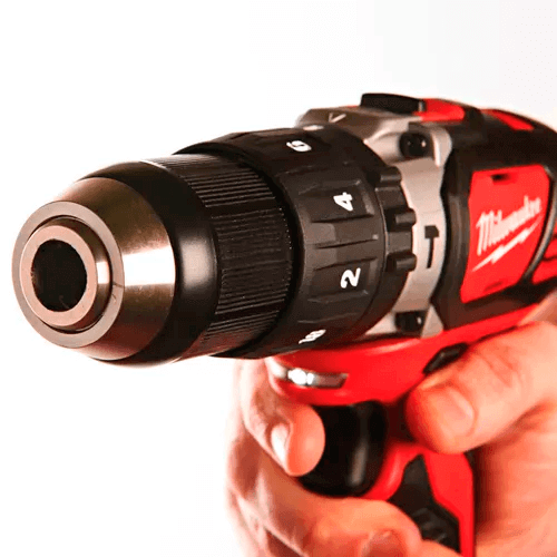 Taladro Percutor Batería. MILWAUKEE M18 modelo BPD-402C. | Herramientas a batería